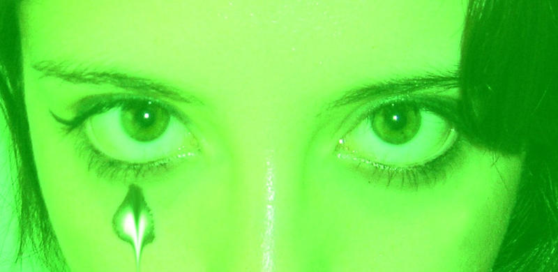 Eyes in green