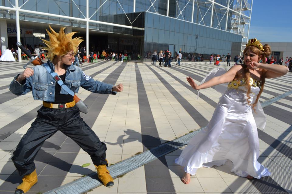 Trunks vs Queen Serenity