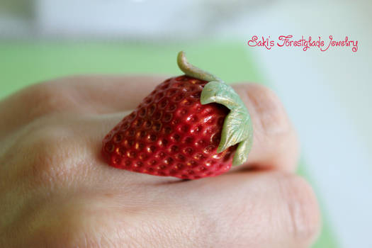 Strawberry Ring