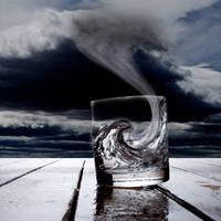 Tornado im Glas