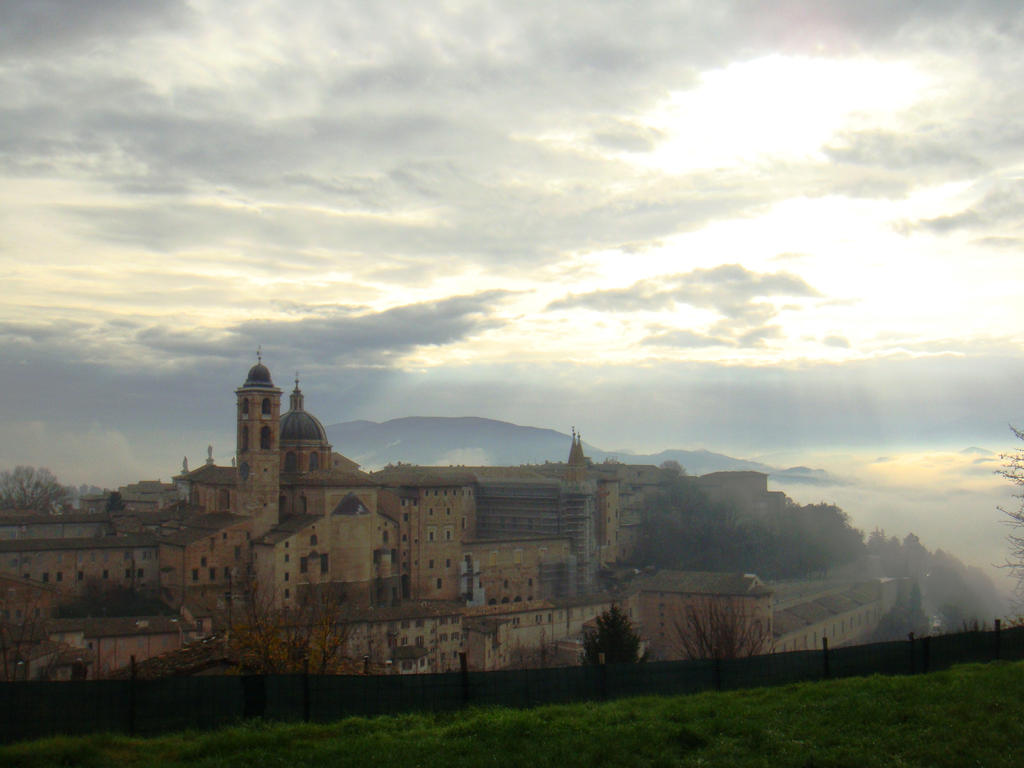 Urbino into fog!