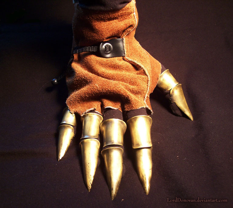 Claw Glove