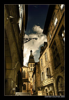 Walking in Sarlat