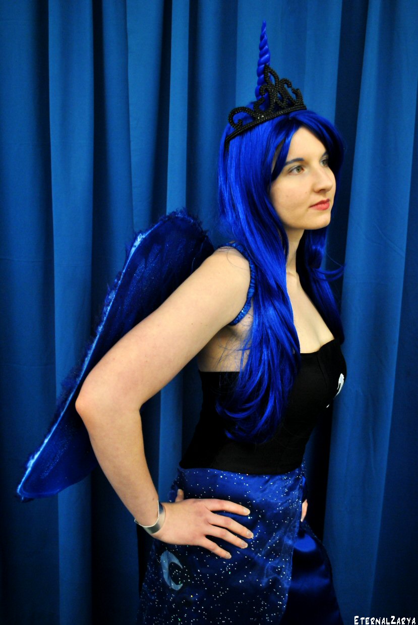 Princess Luna MLP Cosplay By EternalZarya On DeviantArt princess-luna-mlp-cosplay-by-eternalzarya-on-deviantart