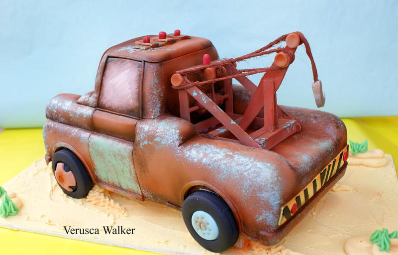 Tow Mater 3D Cake back