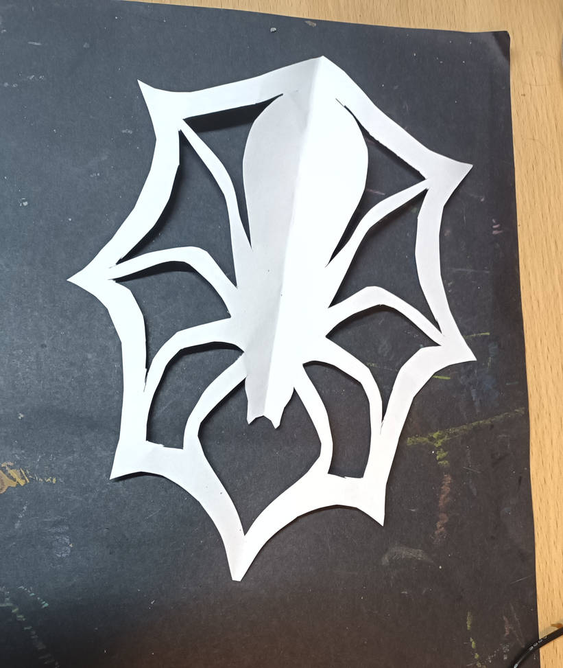 Spider Catching Paper Paper Spider by Louisetheanimator on DeviantArt