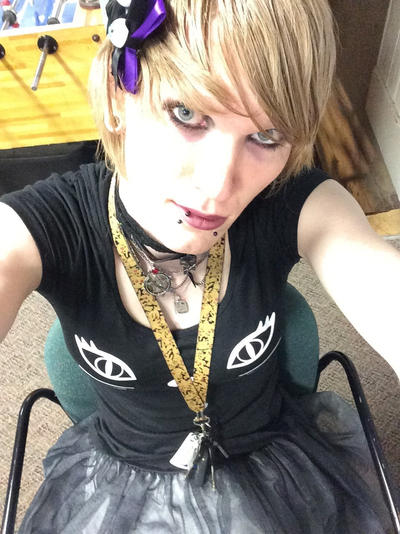 Goth girl by danteshivalia on DeviantArt