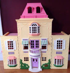 Fisher Price Dollhouse - Front