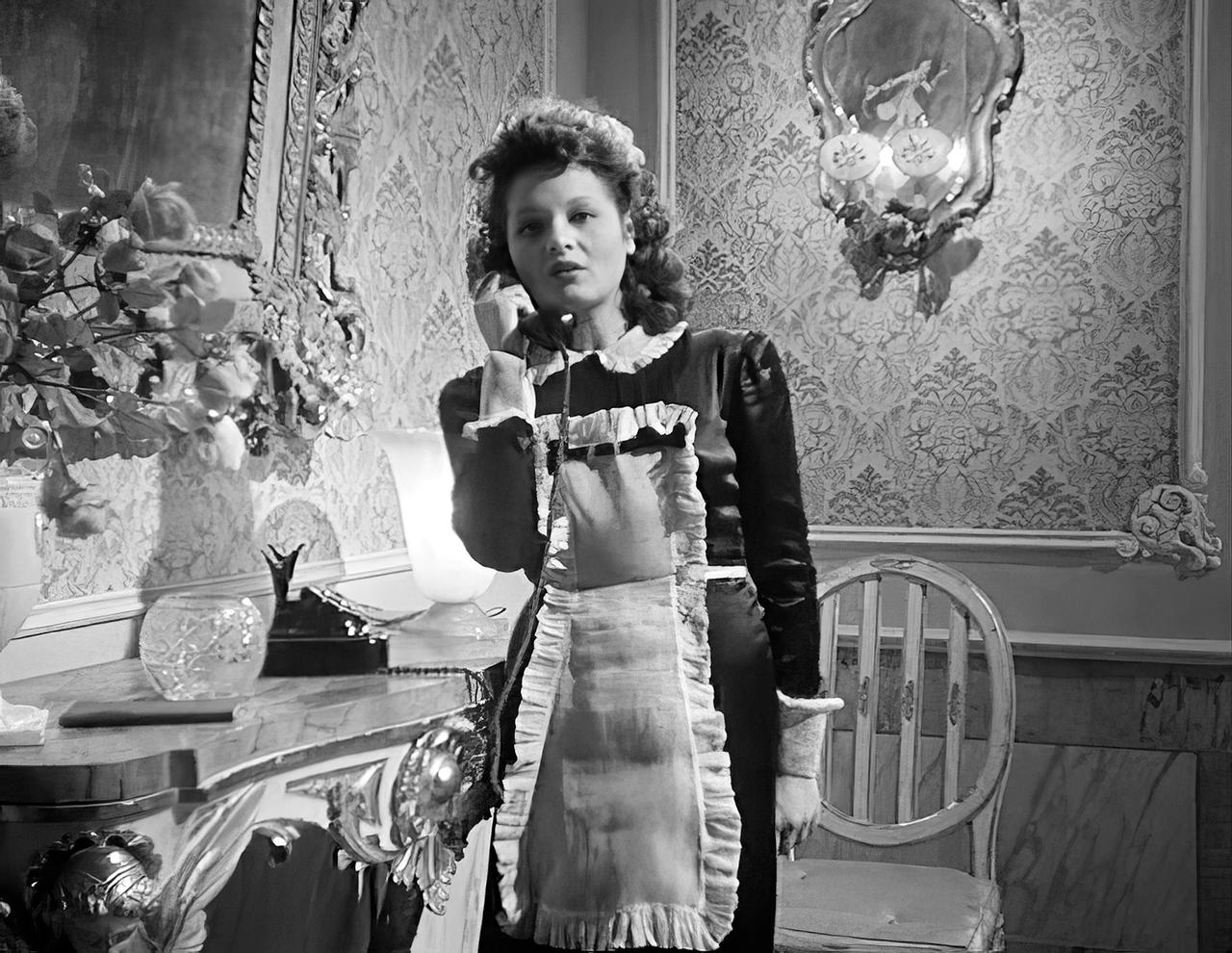 Abbasso la ricchezza (Peddlin' in Society) - 1946 by maidsuzie on ...