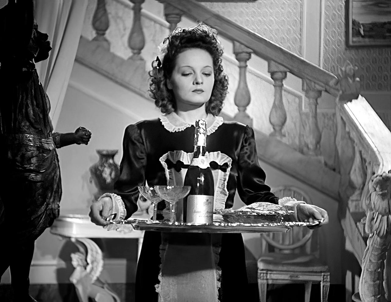 Abbasso la ricchezza (Peddlin' in Society) - 1946 by maidsuzie on ...