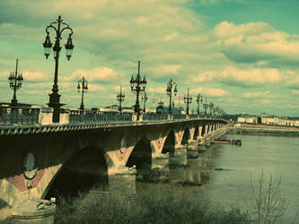 Pont de Pierre 2