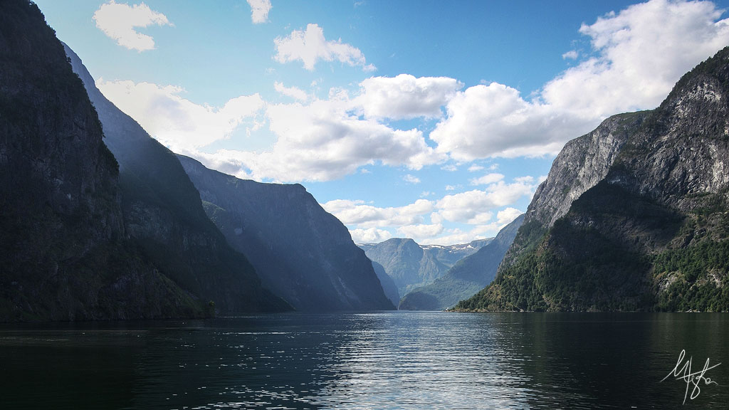 Sognefjord by Gibbich