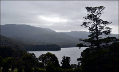 Maroondah Reservoir Lookout by MayEbony