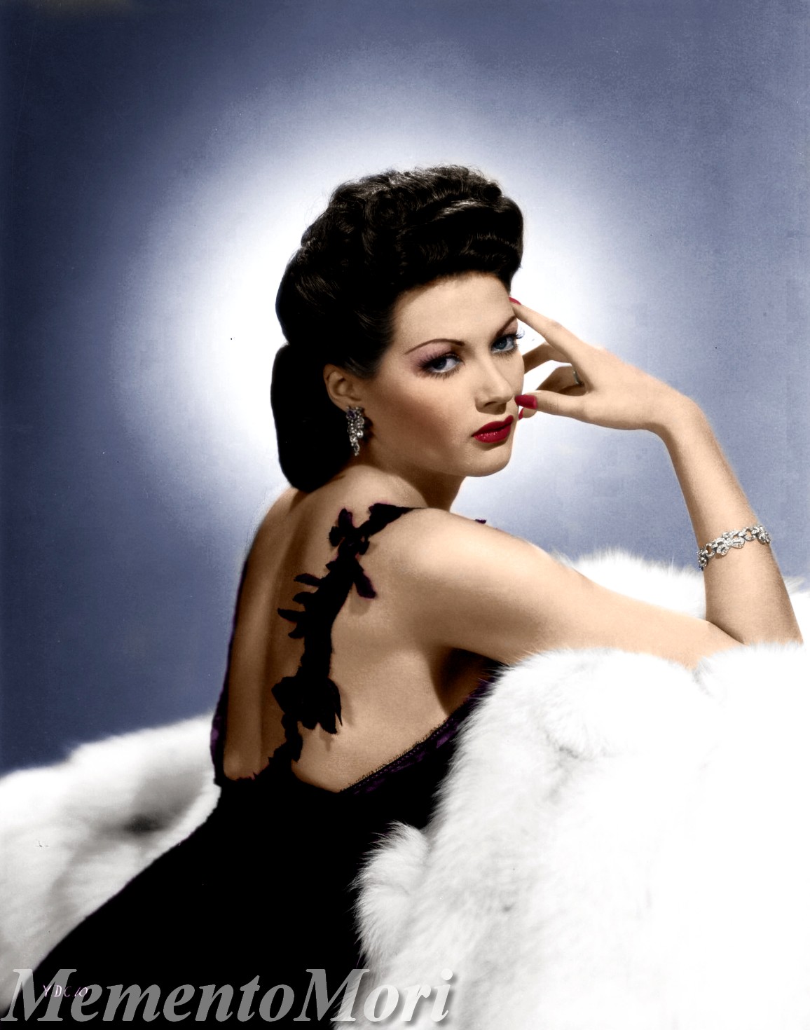 Yvonne de Carlo III