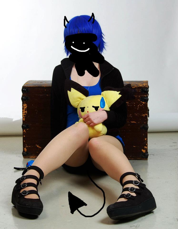 Cosplay Photoshoot with fanmade Pokemon trainer c: