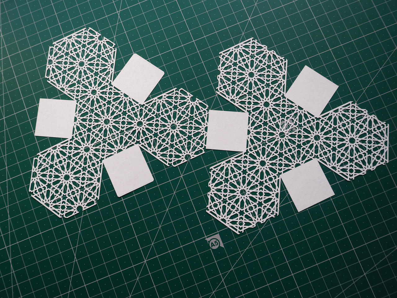 Islamic geometry papercut polyedron (in process) by novenaculebra on ...