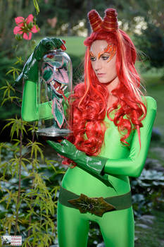 Poison Ivy and her mutant creature