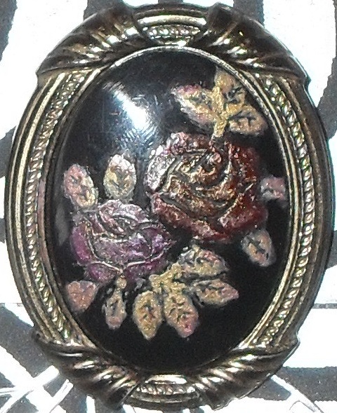 Brooch rose