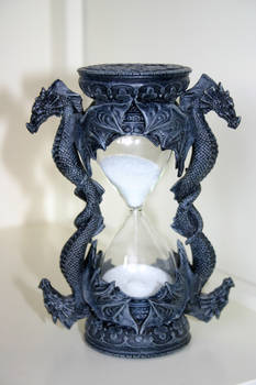 dragon hourglass