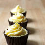 Lemon Curd Cupcakes