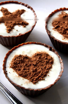 Cheesecake Chocolate Cups