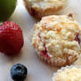 Fruity Crumble Cupcakes