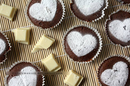 White Chocolate Chunk Cupcakes