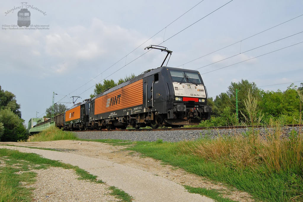 ES64F4-150 and 151 with a freight train near Gyor