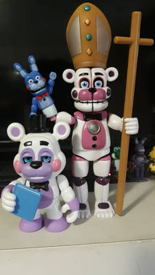 Popetime Freddy and Helpy