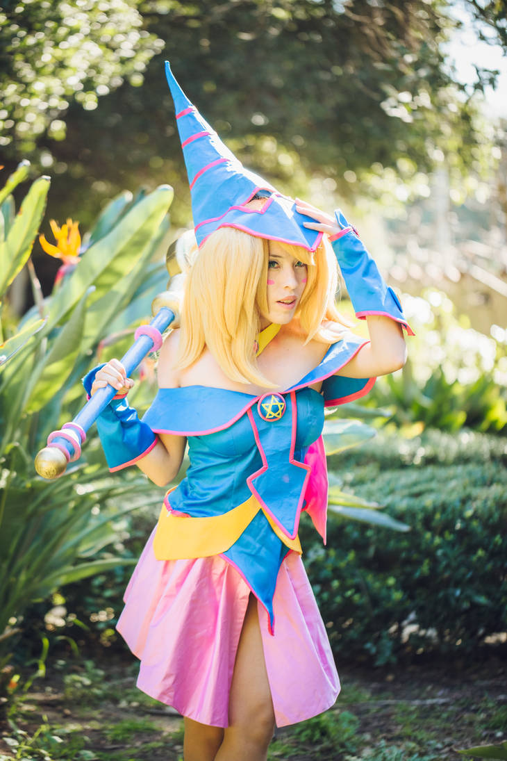 Dark Magician Girl - Yugioh