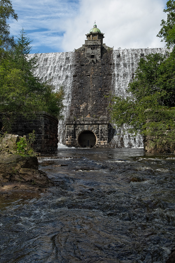 Pen-y-garreg Dam