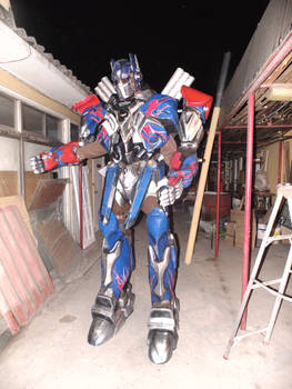 Oprimus Prime Costume