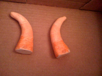 Peixes Horns (SOLD/ ON HOLD)