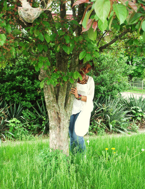 hide behind a tree