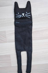 Black cat DIY