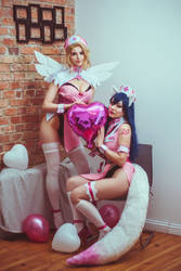 Nurse Ahri and Mercy Cosplay