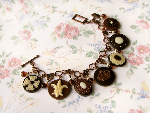 Chocolate bracelet