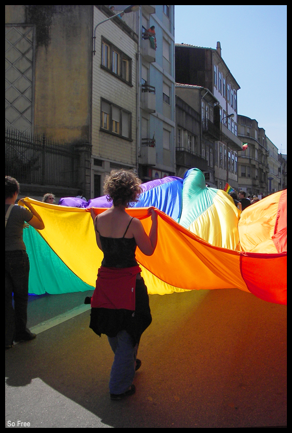 LGBT Porto - Waving the flag