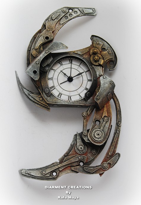 Steampunk Antigravity Clock