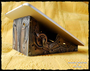 Steampunk Stand for tablet Diarment