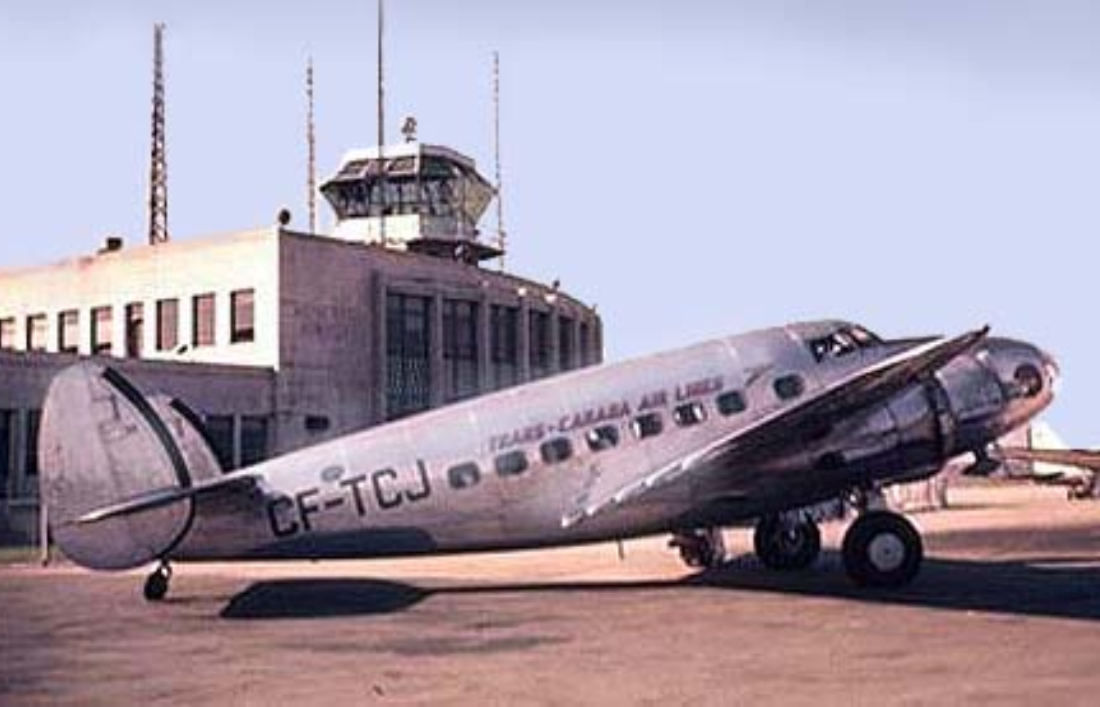 Lockheed Model 14 Super Electra by OptimusHunter29 on DeviantArt