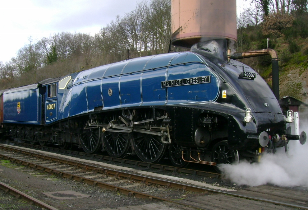 LNER Class A4 Pacific 4-6-2 Sir Nigel Gresley by OptimusHunter29 on ...
