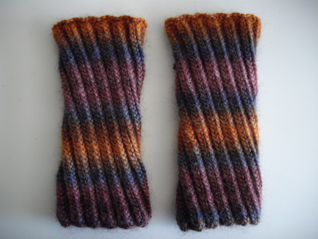 Prize - Russet Armwarmers