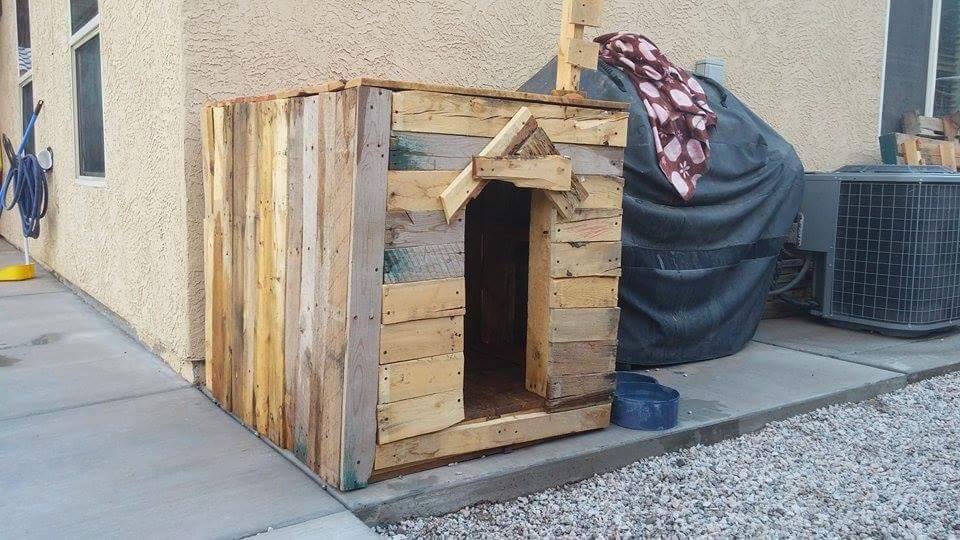 Dog Kennel From Wood Pallet