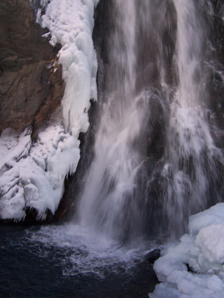 Winter Waterfall 1