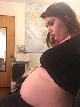 Woman's big belly