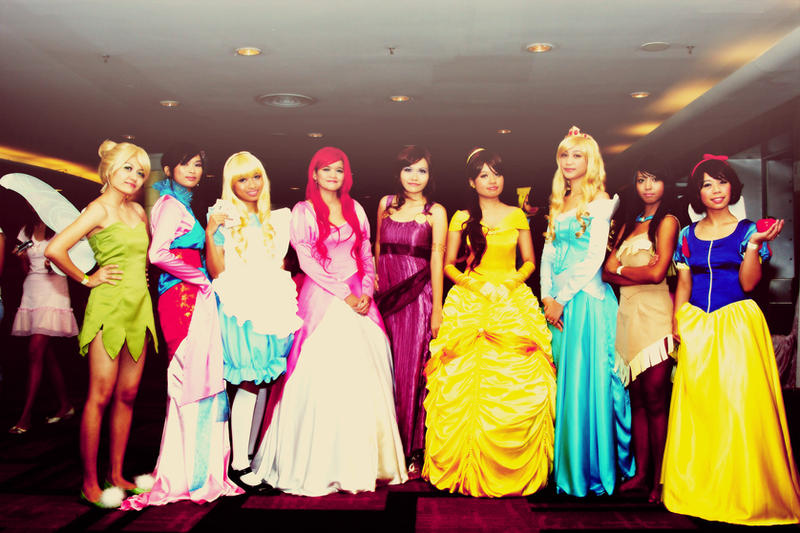 Disney Girls Cosplay