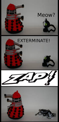 crochet Dalek vs crochet Cat