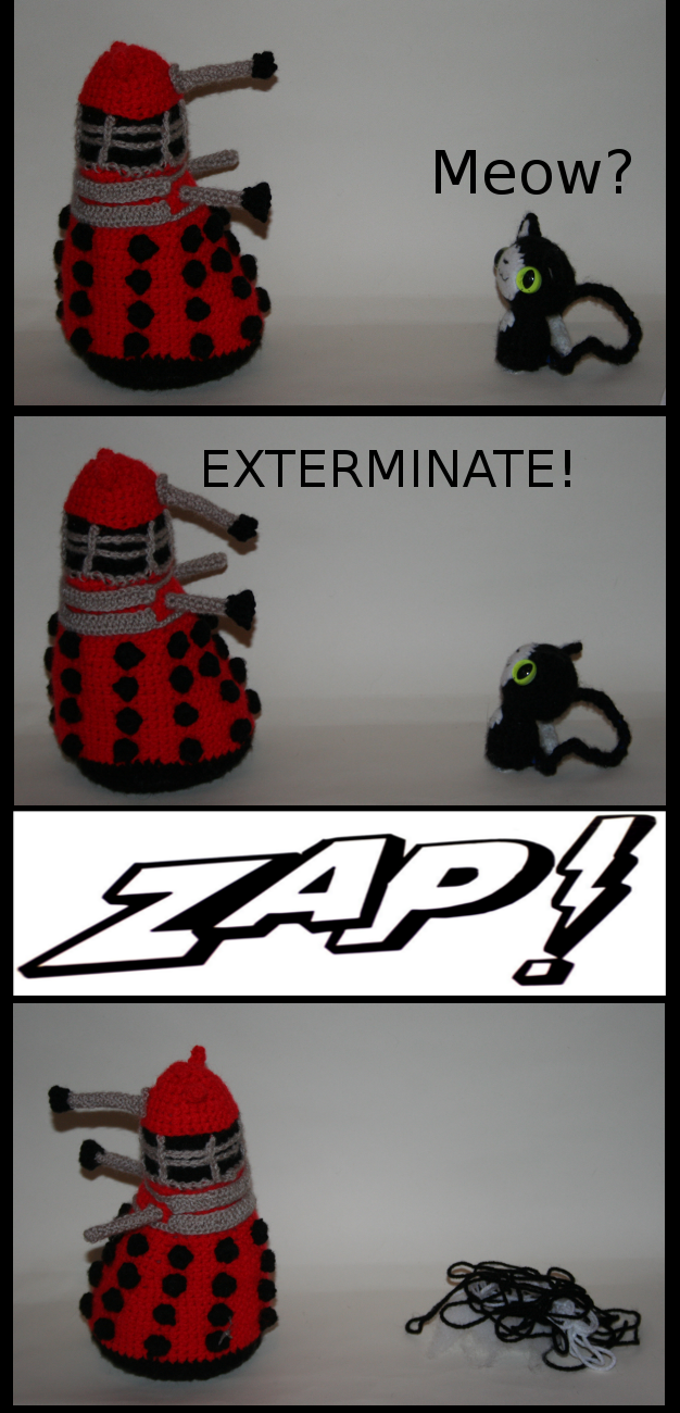 crochet Dalek vs crochet Cat