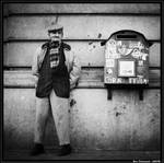 The old man and the letter box by Froudich